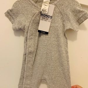 Bonds baby romper